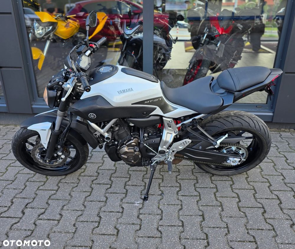 Yamaha MT - 11