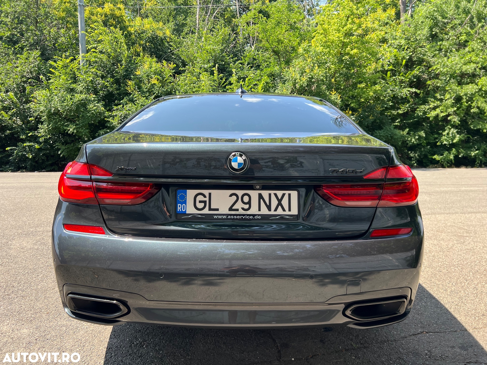 BMW Seria 7 740d xDrive - 16