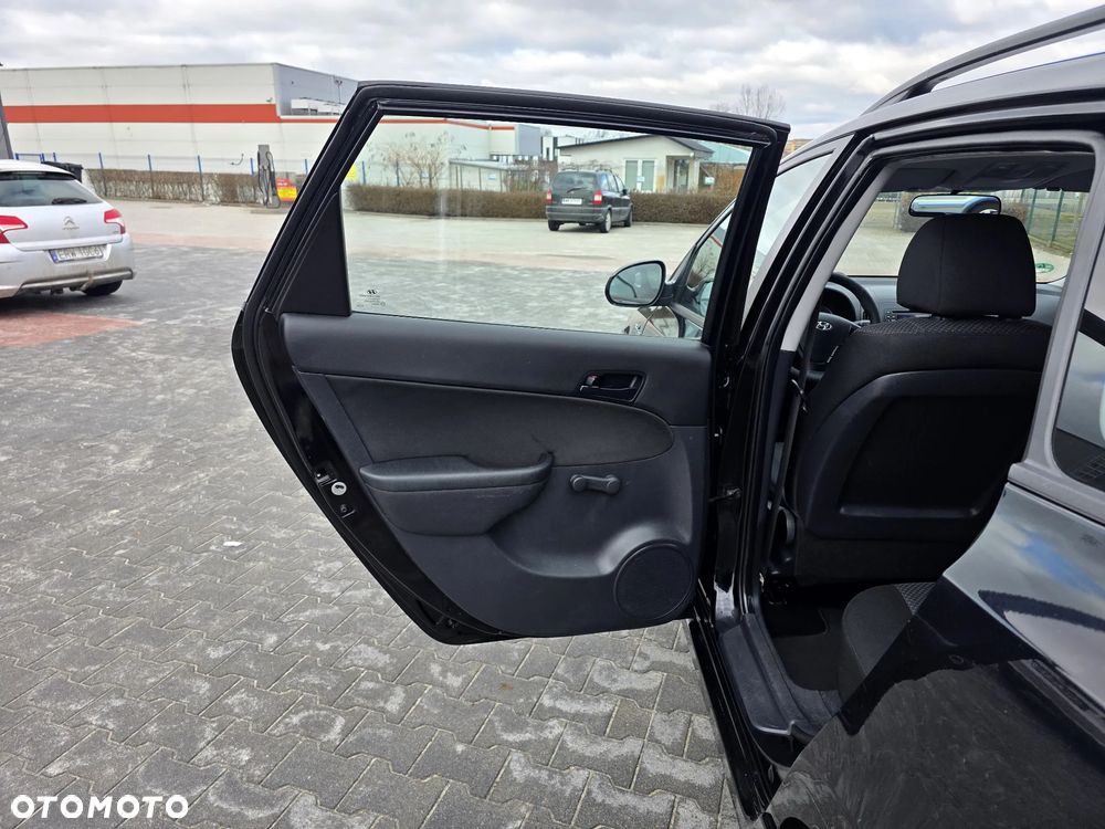 Hyundai i30 1.4 Blue Comfort - 9