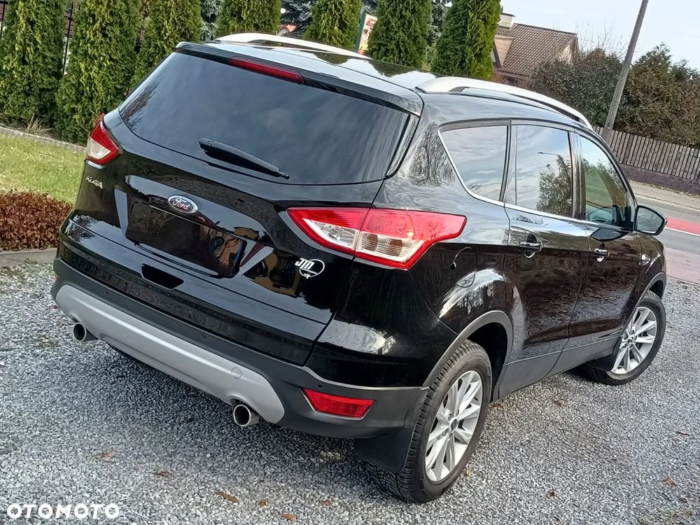 Ford Kuga 2.0 TDCi 2x4 Titanium - 10