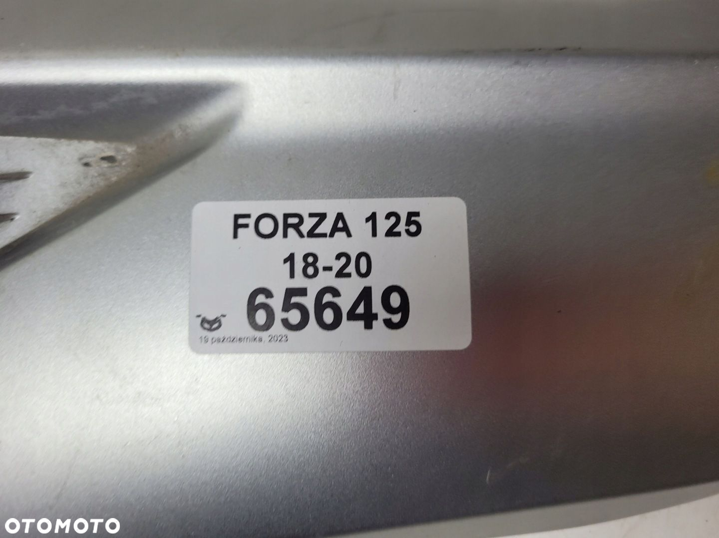 HONDA FORZA 125 350 18-20 BOK PRAWY LISTWA - 9