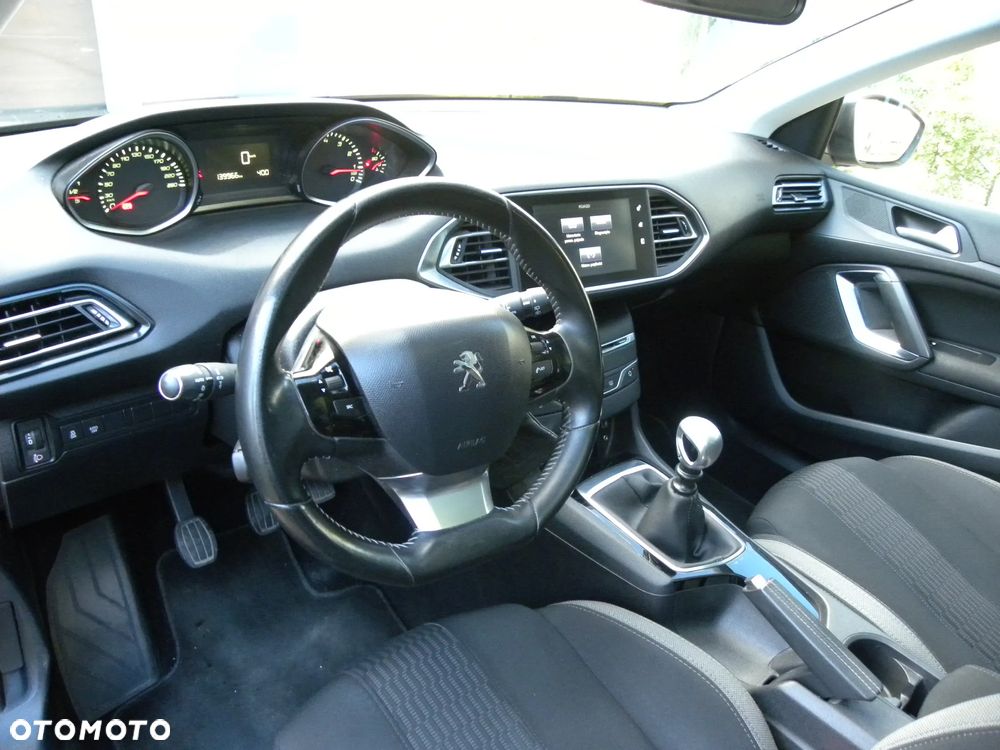 Peugeot 308 PureTech 130 Stop & Start Style - 24