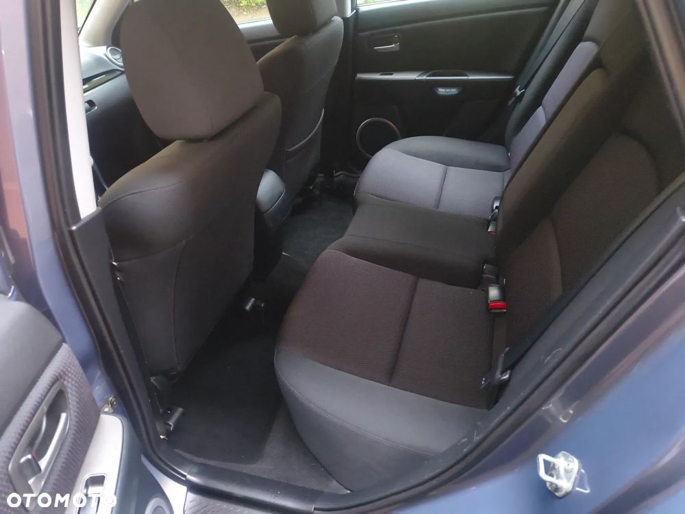 Mazda 3 - 15