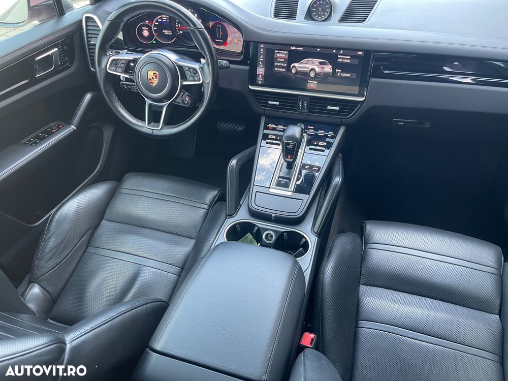 Porsche Cayenne Tiptronic S Platinum Edition - 38
