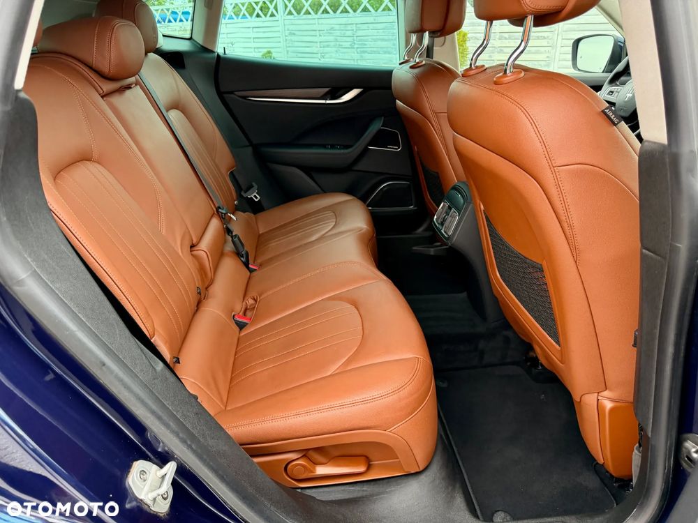 Maserati Levante S Q4 - 22