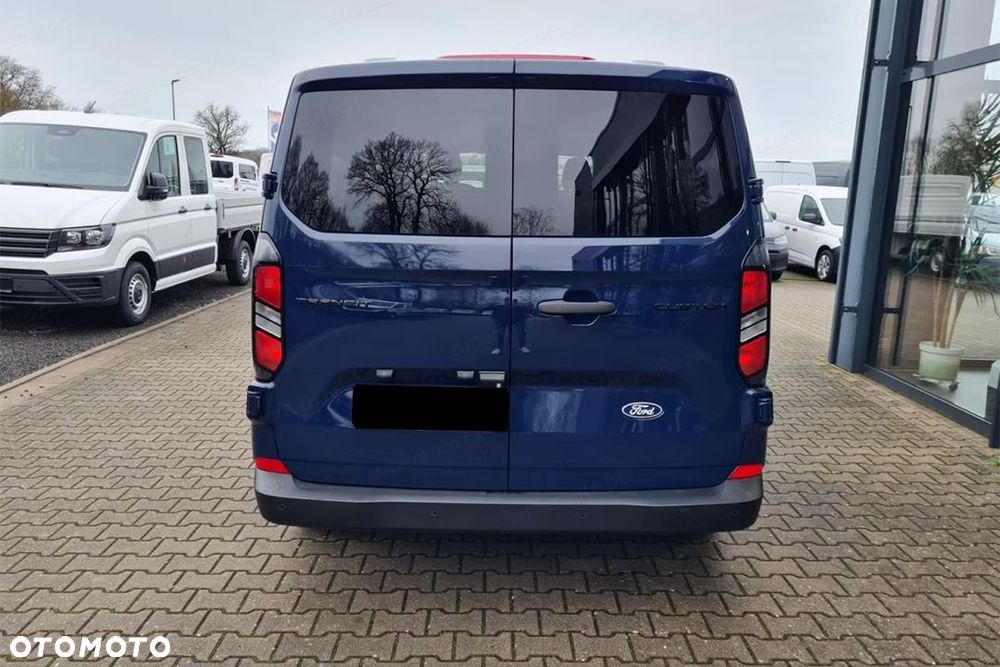 Ford Transit Custom - 5
