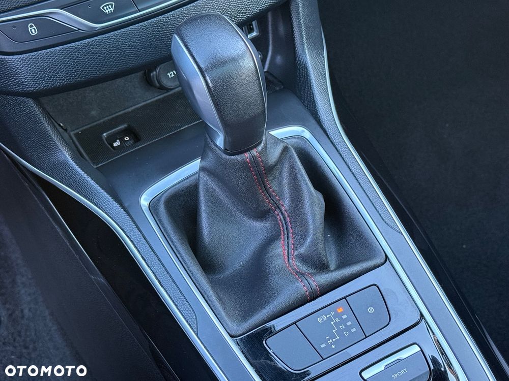 Peugeot 308 BlueHDi 180 EAT6 GT - 29