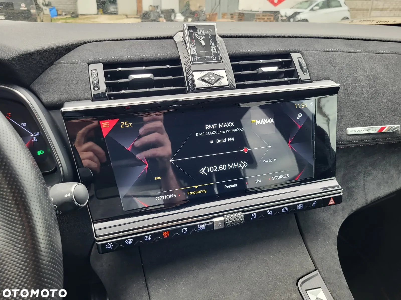 DS Automobiles DS 7 Crossback 1.5 BlueHDi Performance Line + - 29