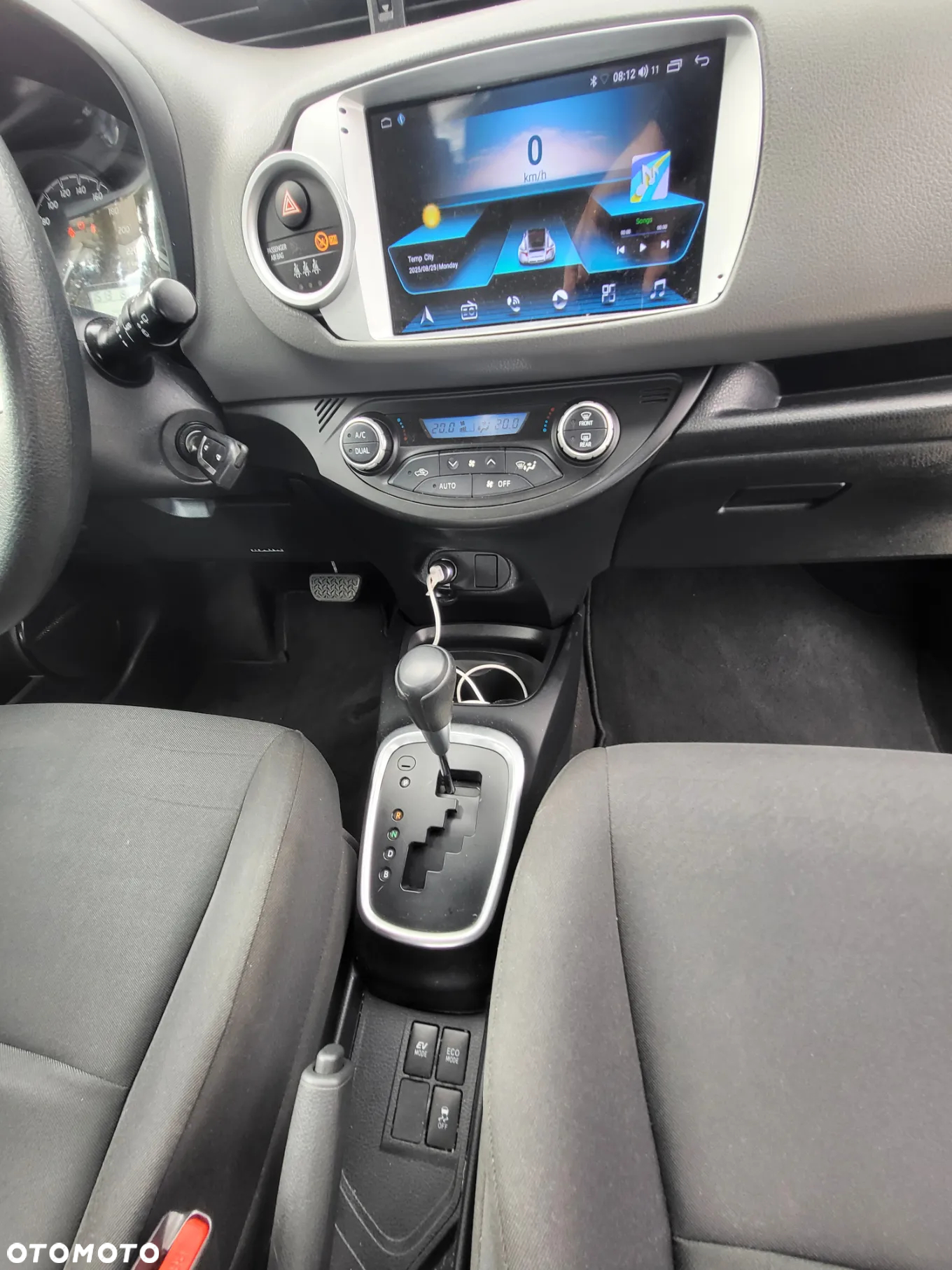 Toyota Yaris - 19