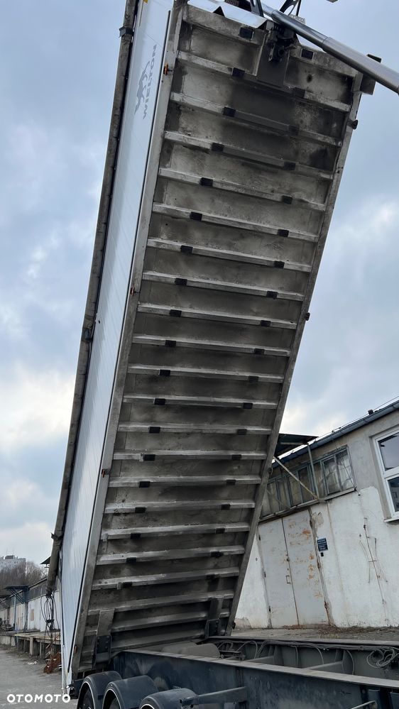 Wielton Wywrotka - 19