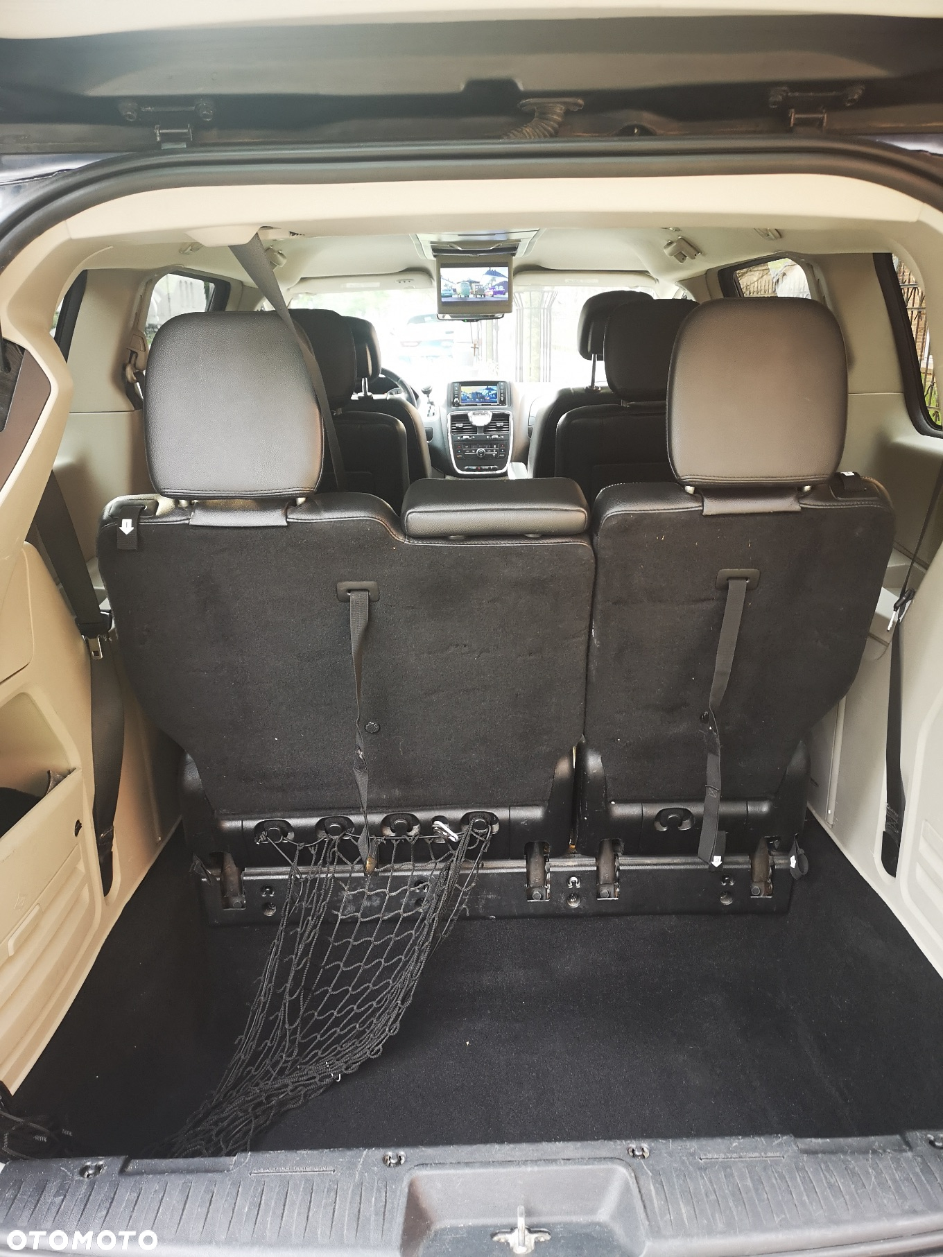 Chrysler Town & Country 3.6 Touring - 19