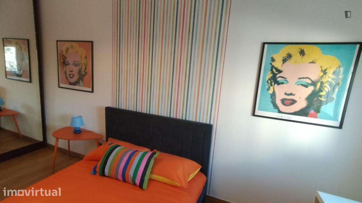 Quarto - localizado em Oeiras Lisbon - Grande imagem: 5/11