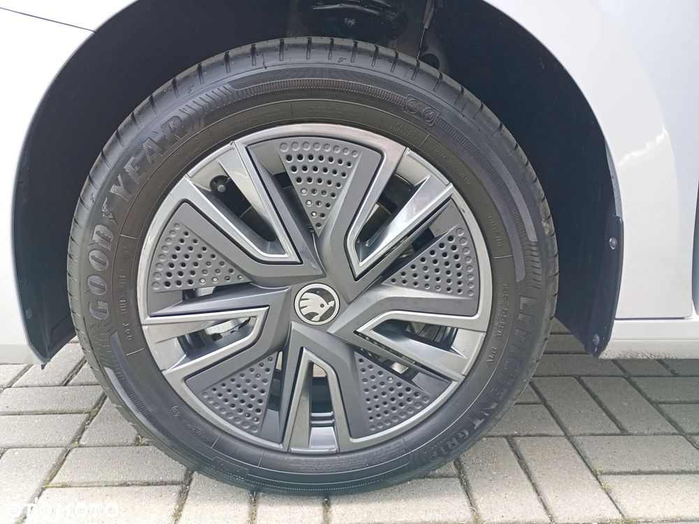 Skoda Fabia 1.0 TSI Selection - 9