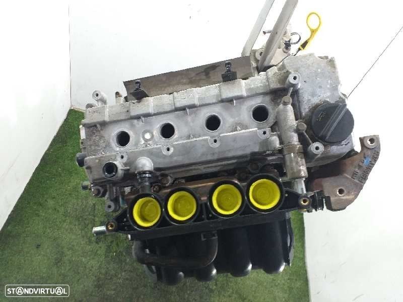 MOTOR COMPLETO NISSAN MICRA III 2004 - 8
