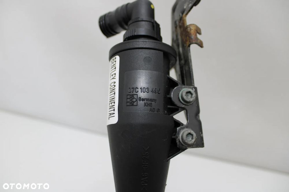 Separator odma oleju przewody OE Bentley Continental GT GTC 07C103495 6.0 - 4