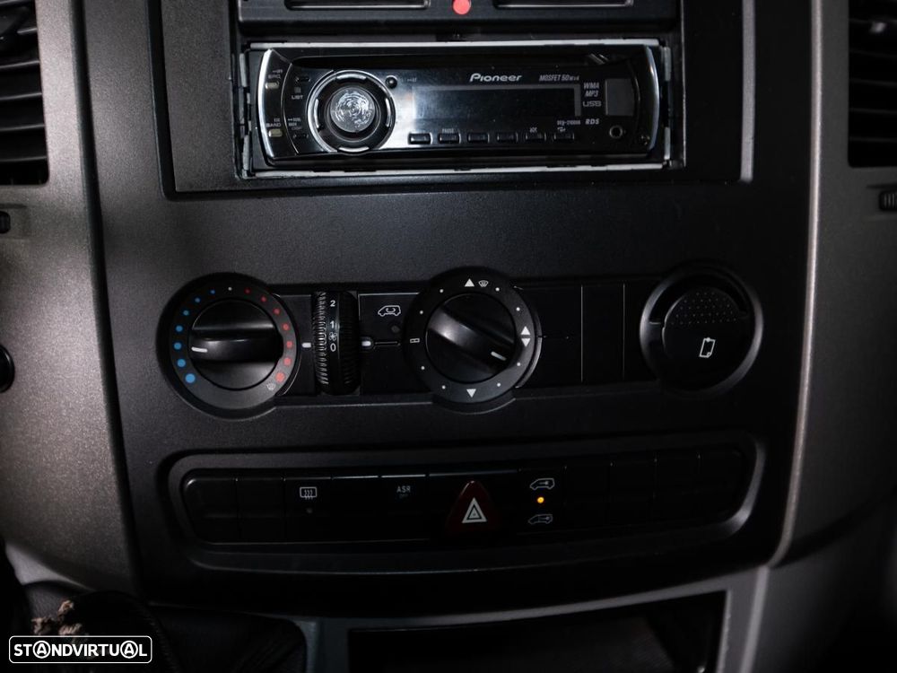 Volkswagen Crafter - 18
