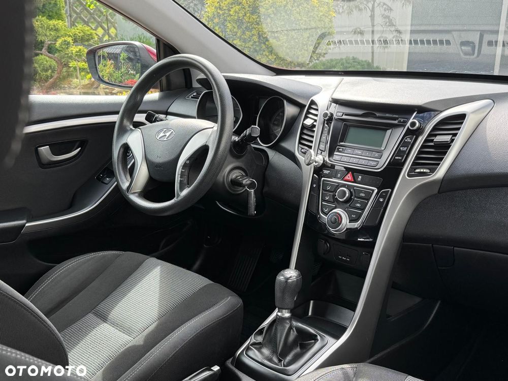 Hyundai i30 1.4 Comfort - 8