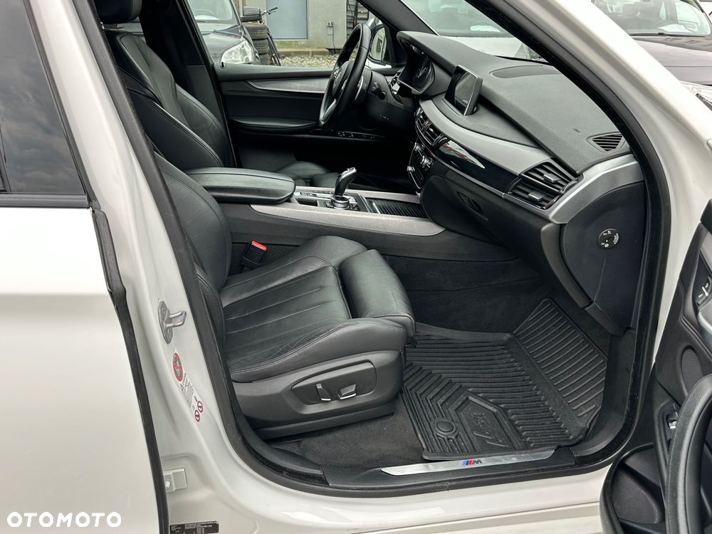 BMW X5 xDrive25d - 23