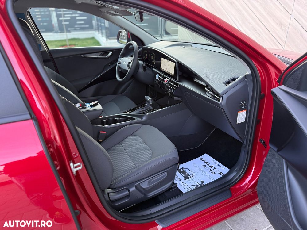 Kia Niro 1.6 GDI HEV 2WD OPF Aut. Core - 12