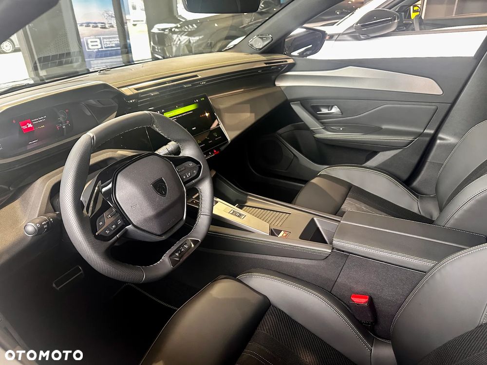 Peugeot 408 1.2 PureTech mHEV GT S&S e-DSC6 - 8