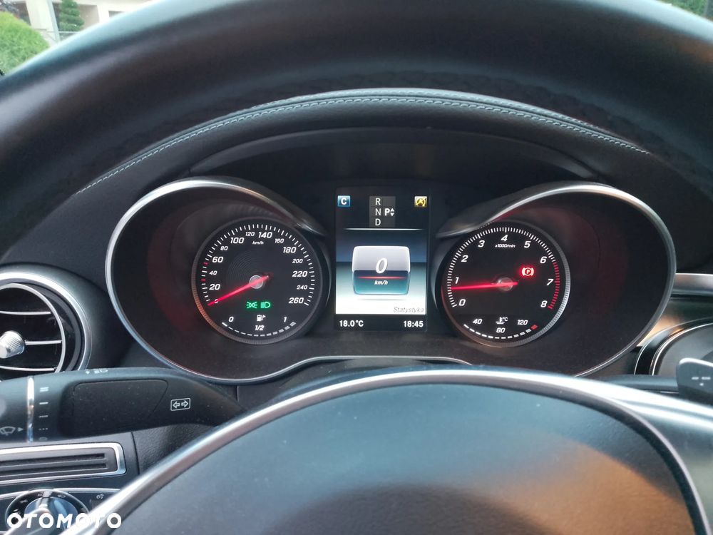 Mercedes-Benz Klasa C 200 4-Matic 7G-TRONIC - 19