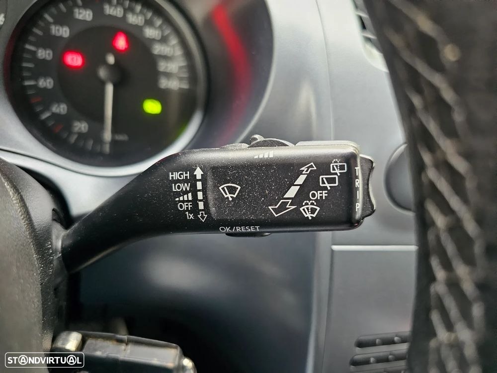 SEAT Leon 2.0 TDI Sport Up DSG - 29