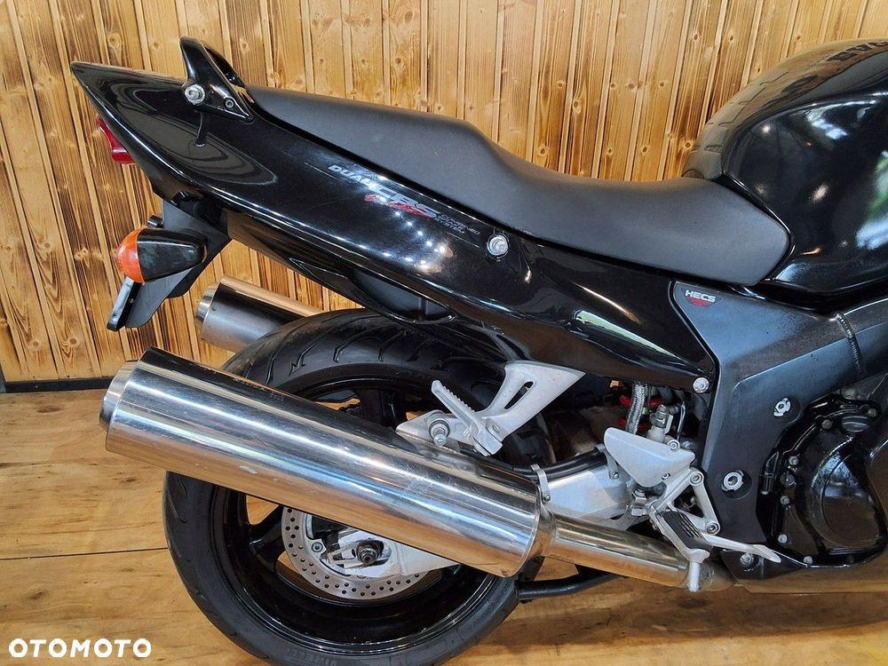 Honda CBR - 7