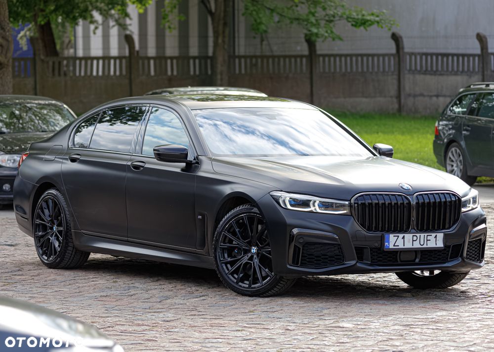 BMW Seria 7 750Li xDrive sport - 4