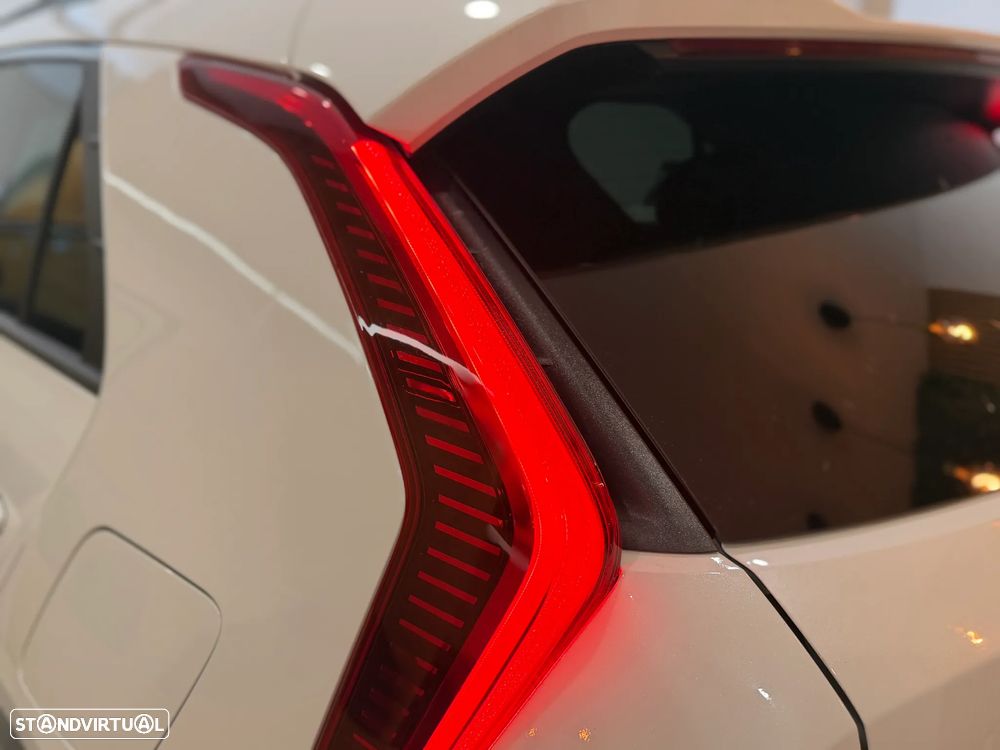 Kia Niro 1.6 GDi HEV Tech - 24