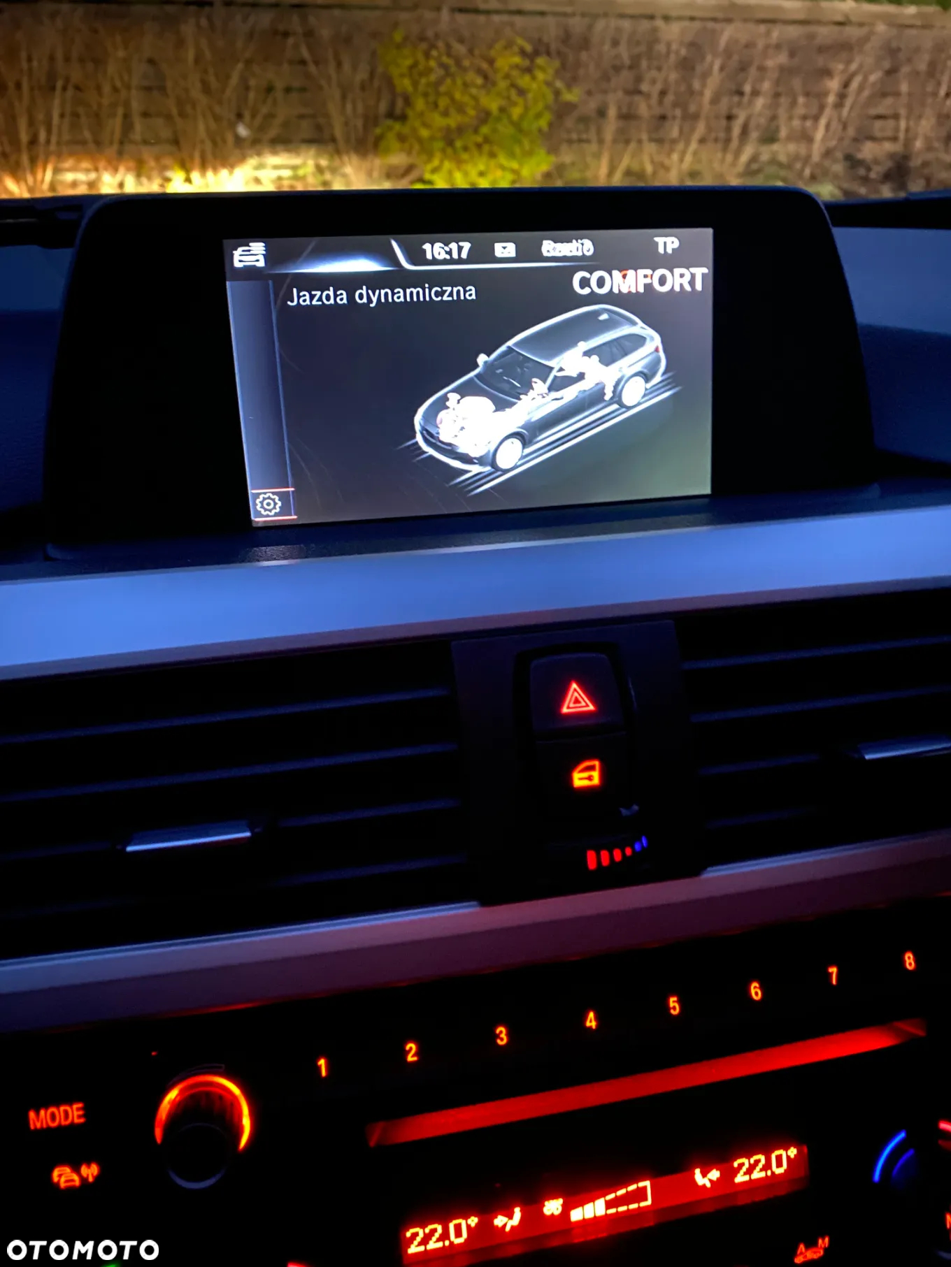 BMW Seria 3 318d Touring Modern Line - 22