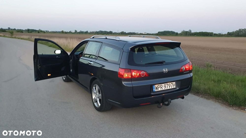 Honda Accord 2.0 Comfort - 6