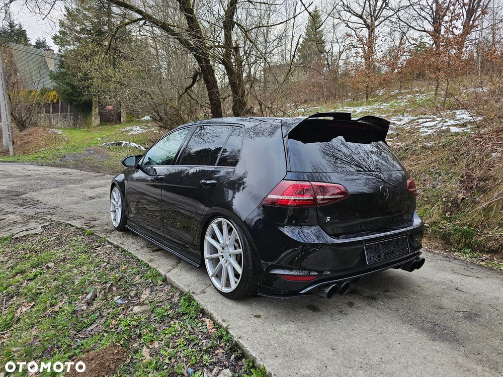 Volkswagen Golf - 7