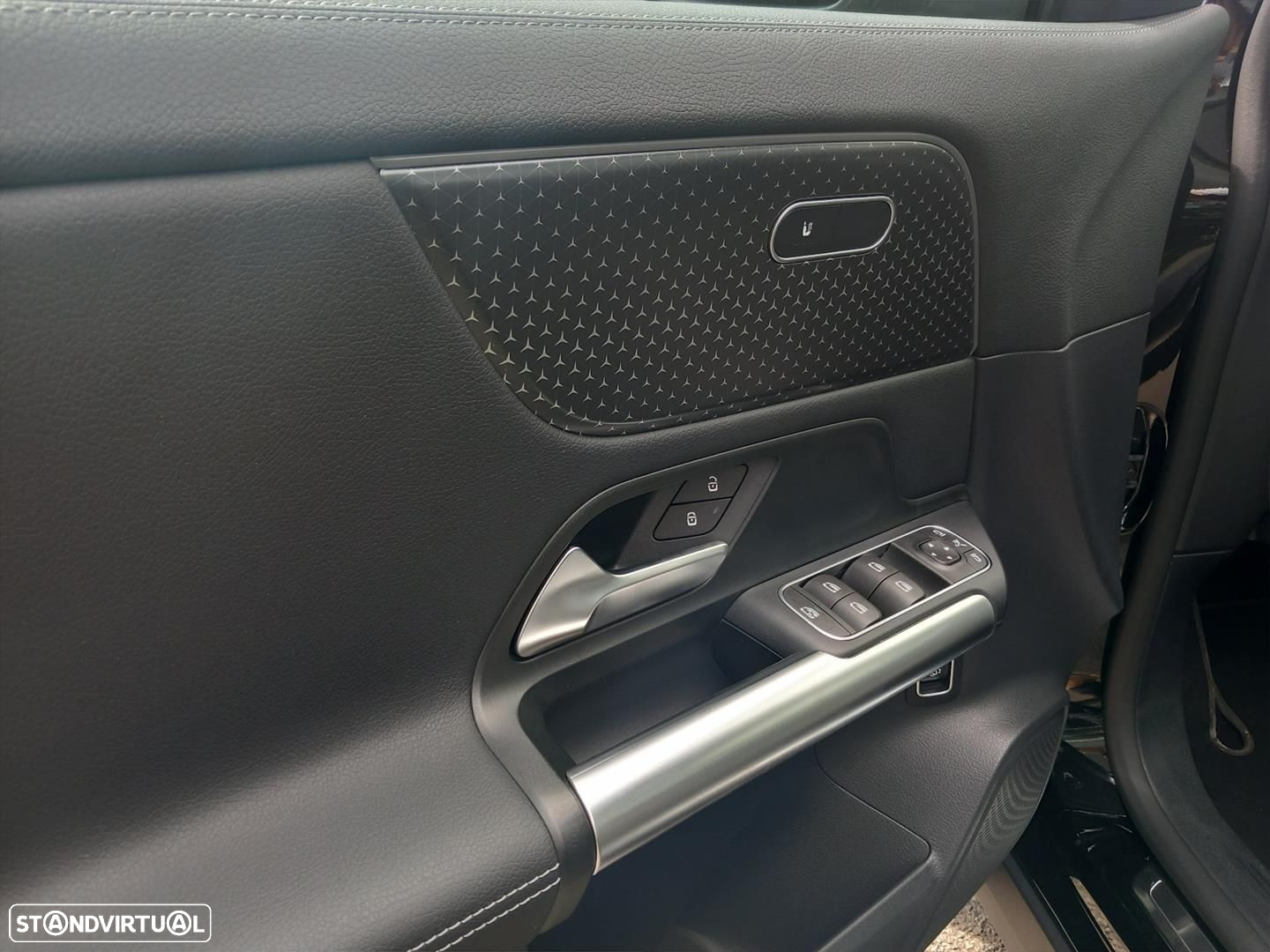 Mercedes-Benz EQA 250+ Edition - 7