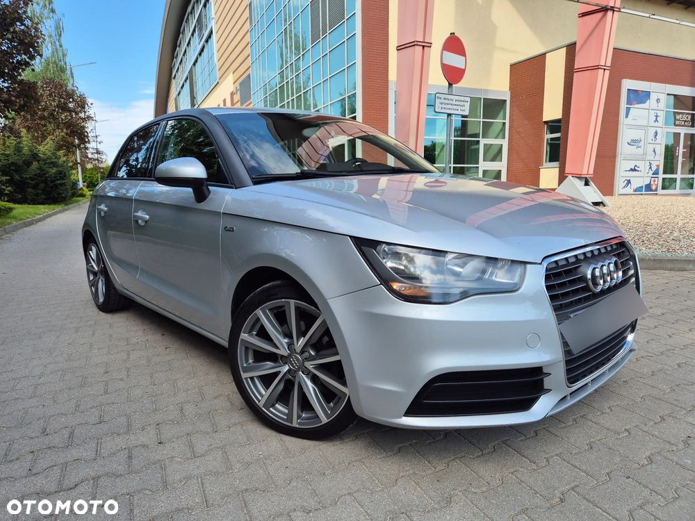 Audi A1 Sportback 1.6 TDI Ambition - 1