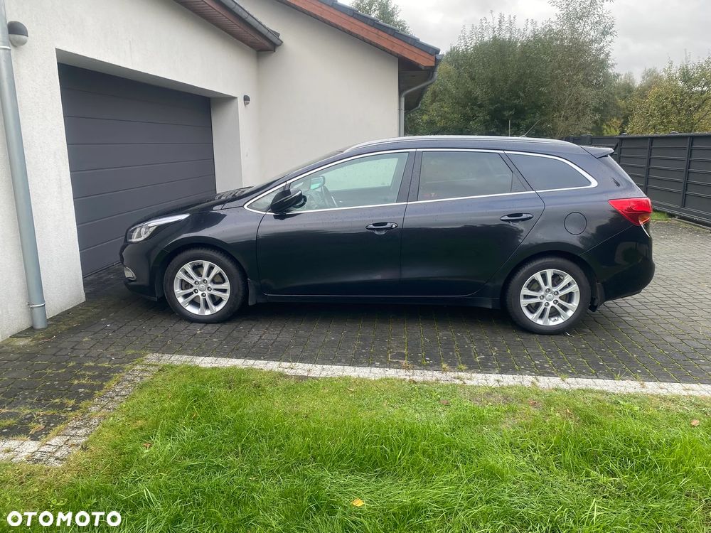 Kia Ceed Cee'd 1.6 CRDi XL - 1