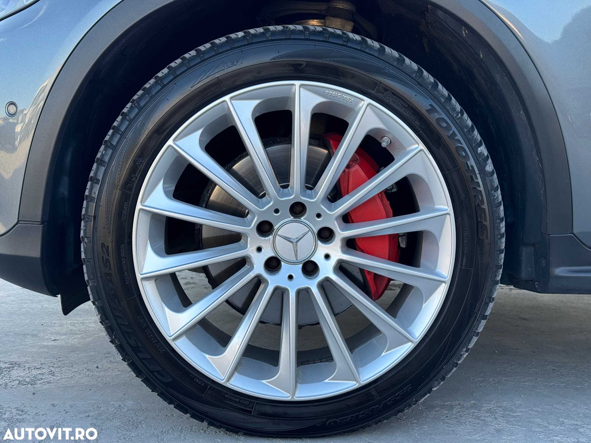 Mercedes-Benz GLC 220 d 4Matic 9G-TRONIC Exclusive - 36
