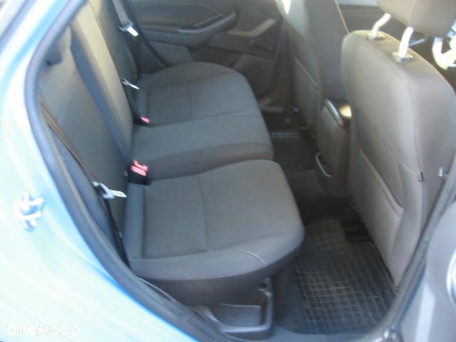 Ford Focus 1.6 Trend - 22