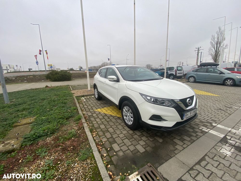 Nissan Qashqai 1.3 DIG-T ACENTA - 2