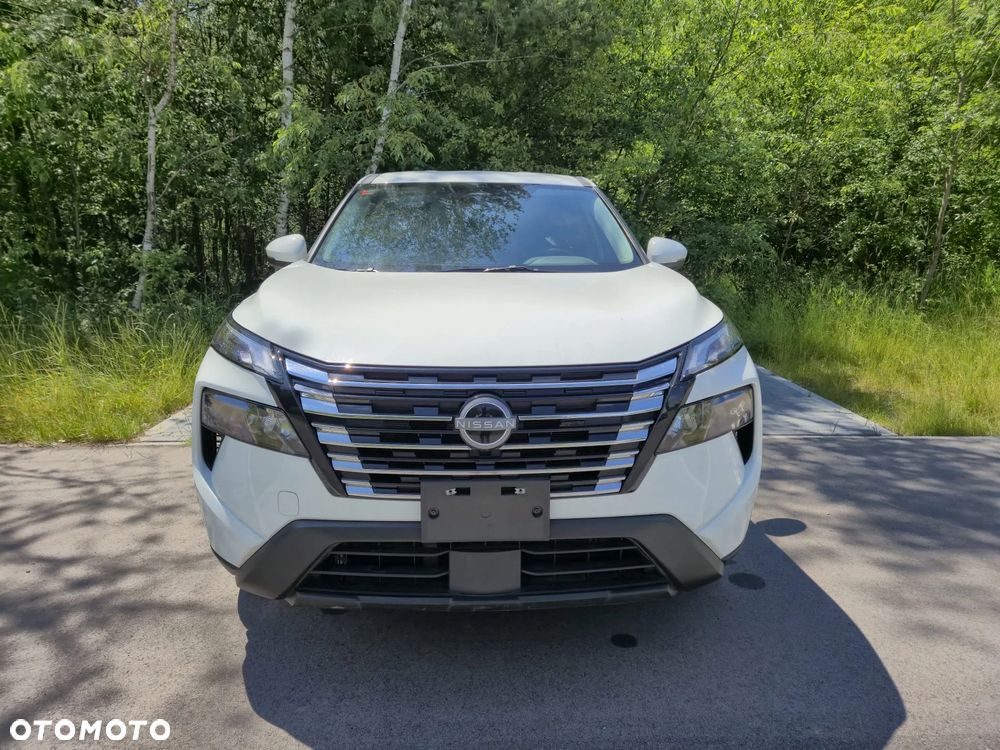Nissan Rogue - 5