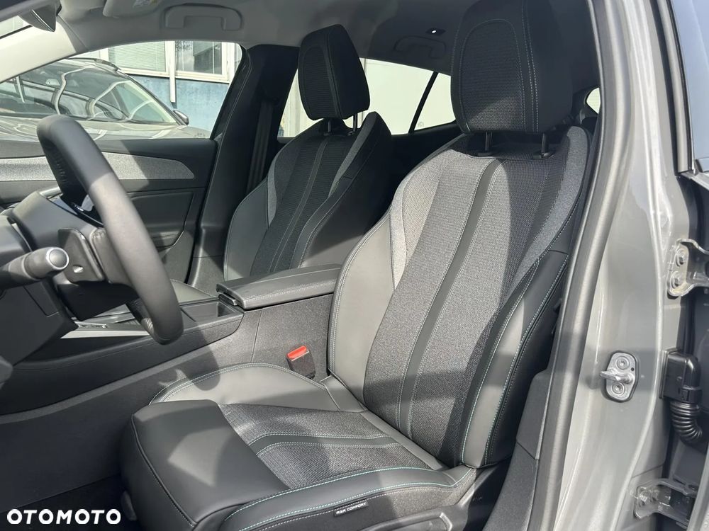 Peugeot 408 1.2 PureTech mHEV GT Exclusive S&S e-DSC6 - 10