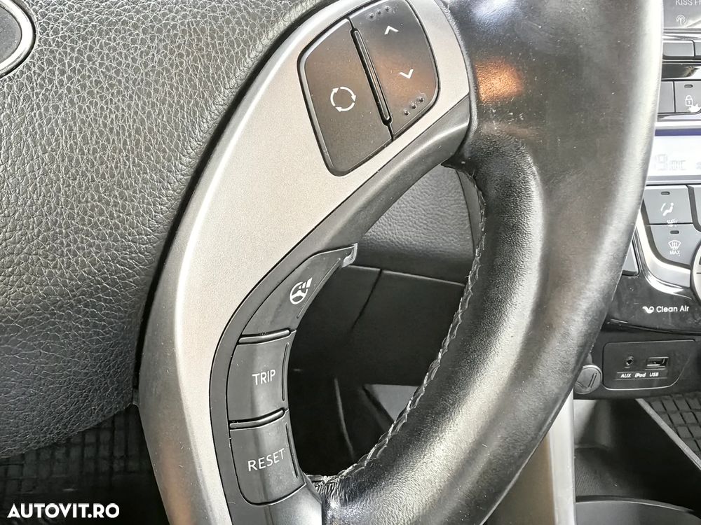 Hyundai i30 - 24