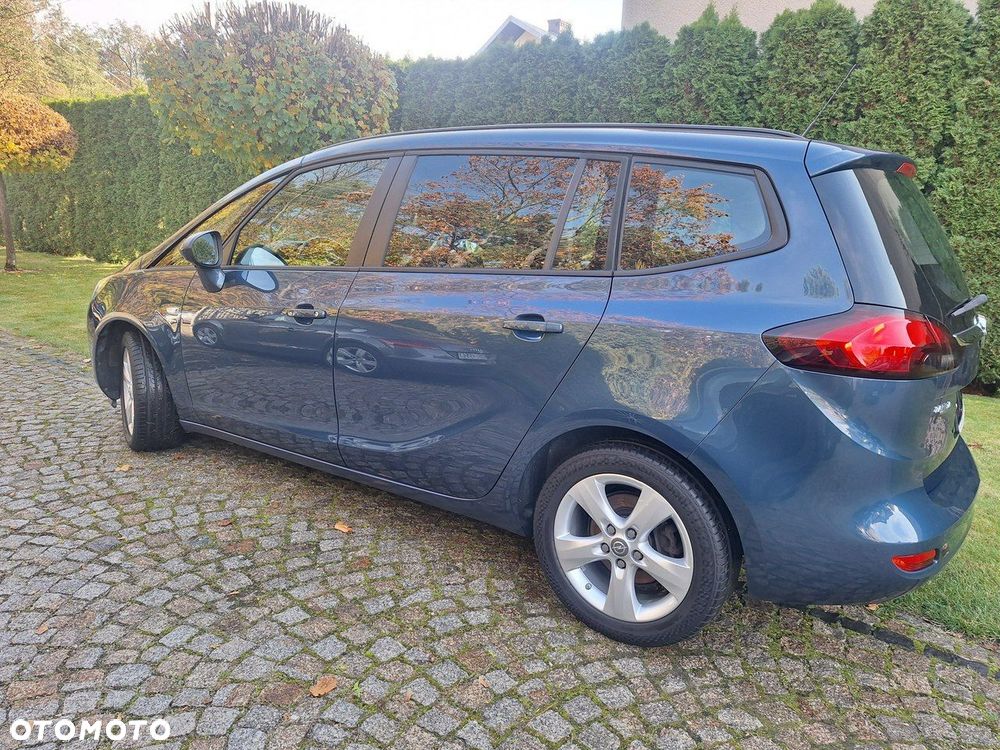 Opel Zafira - 30