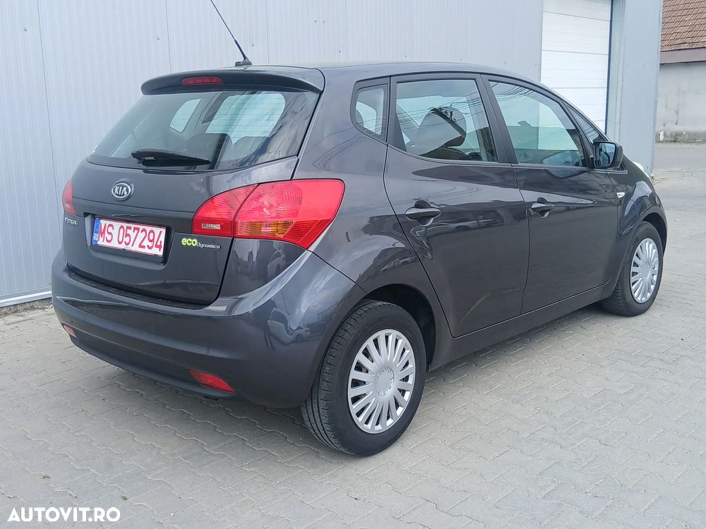 Kia Venga - 5