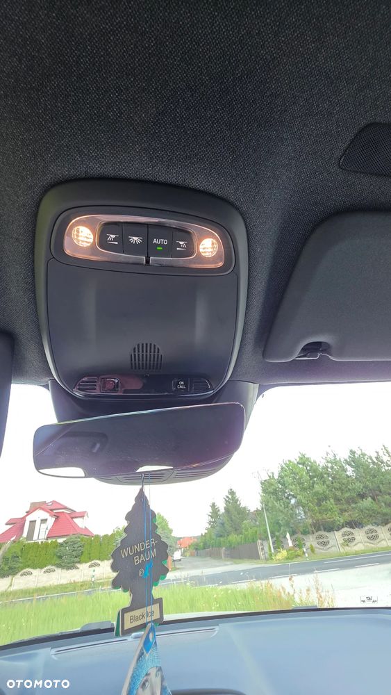 Volvo XC 40 - 20