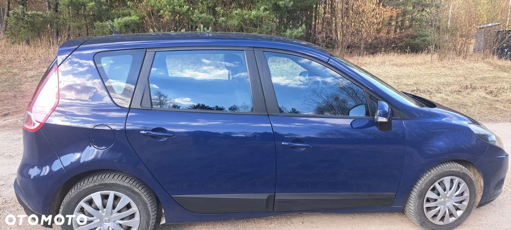 Renault Scenic 1.6 16V 110 Authentique - 2