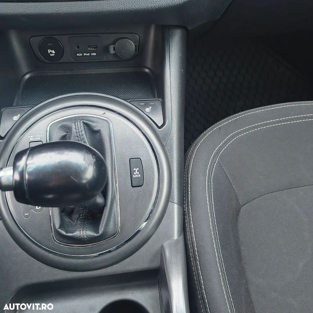 Kia Sportage - 11
