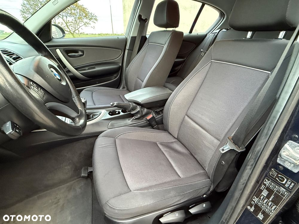 BMW Seria 1 - 18