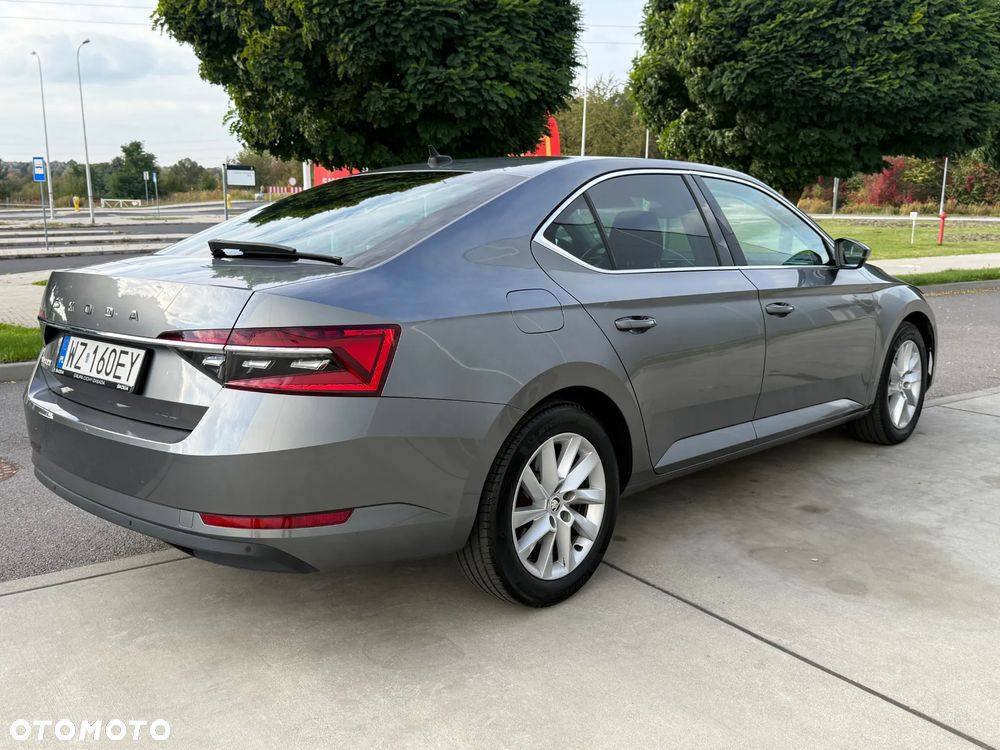 Skoda Superb 1.5 TSI Ambition DSG - 5
