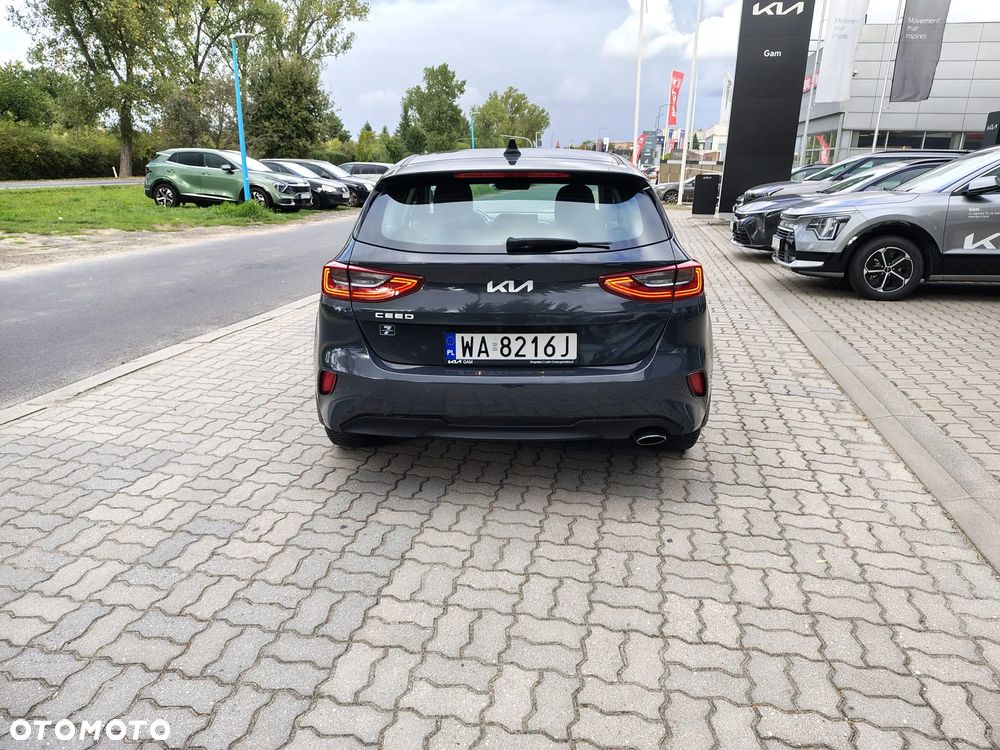 Kia Ceed 1.5 T-GDI M - 5