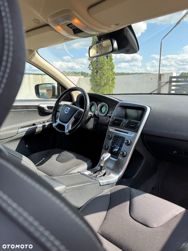 Volvo XC 60 - 19
